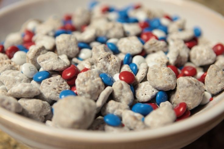 4th of July Nutella Patriotic Puppy Chow
