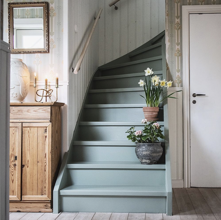 Benjamin Moore Color of the Year 2021 stair inspiration